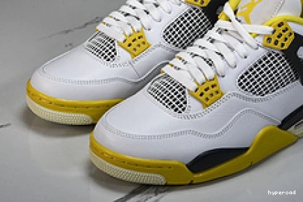 Hyperoad Air “VividSulfur” WMNS Jordan 4 0831